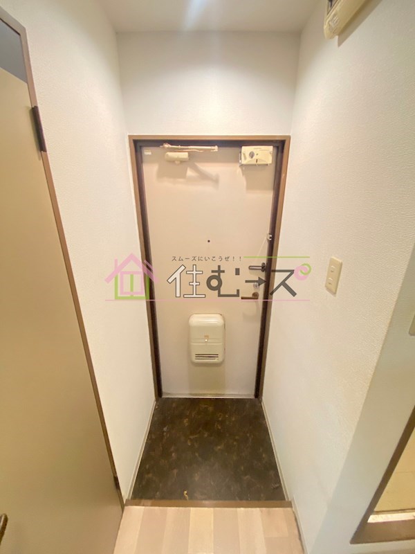 アーバンコートHRT 玄関