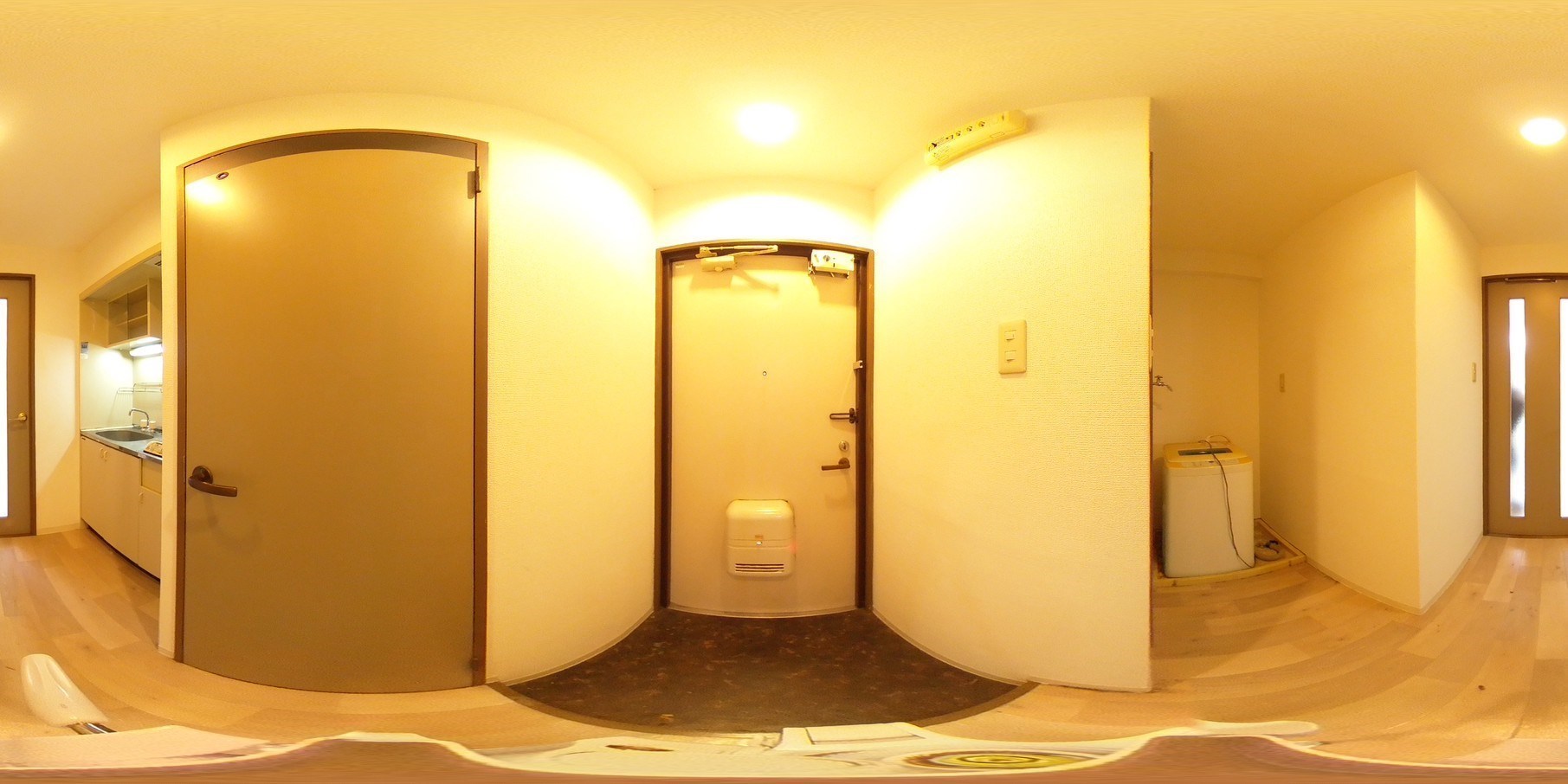 アーバンコートHRT 玄関