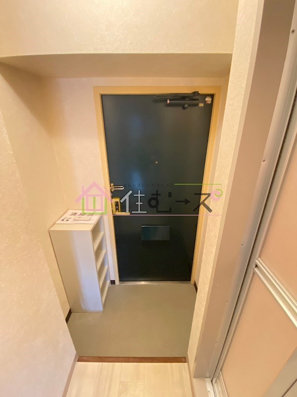 フレア新大阪 玄関