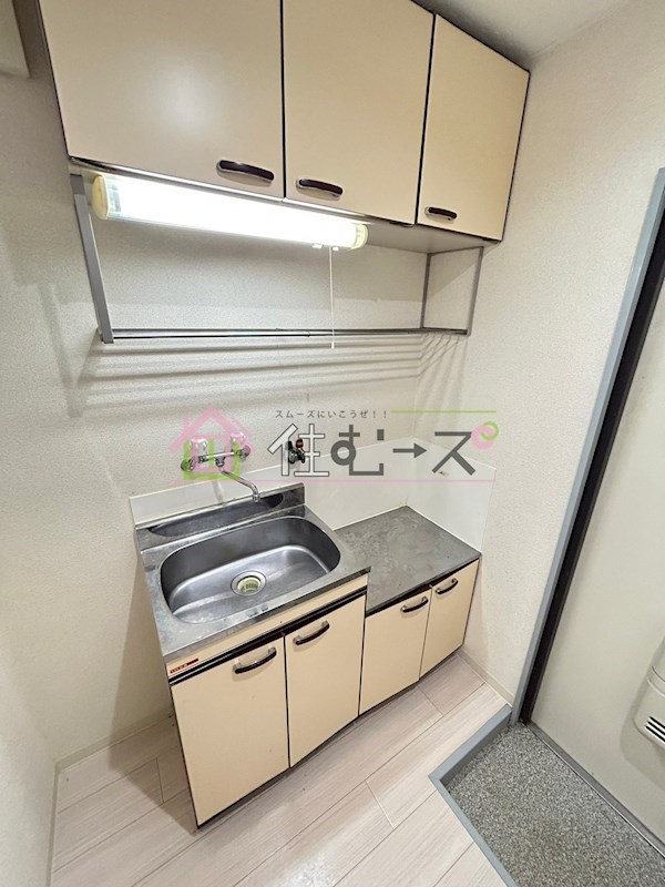 パインハイツ新大阪 キッチン