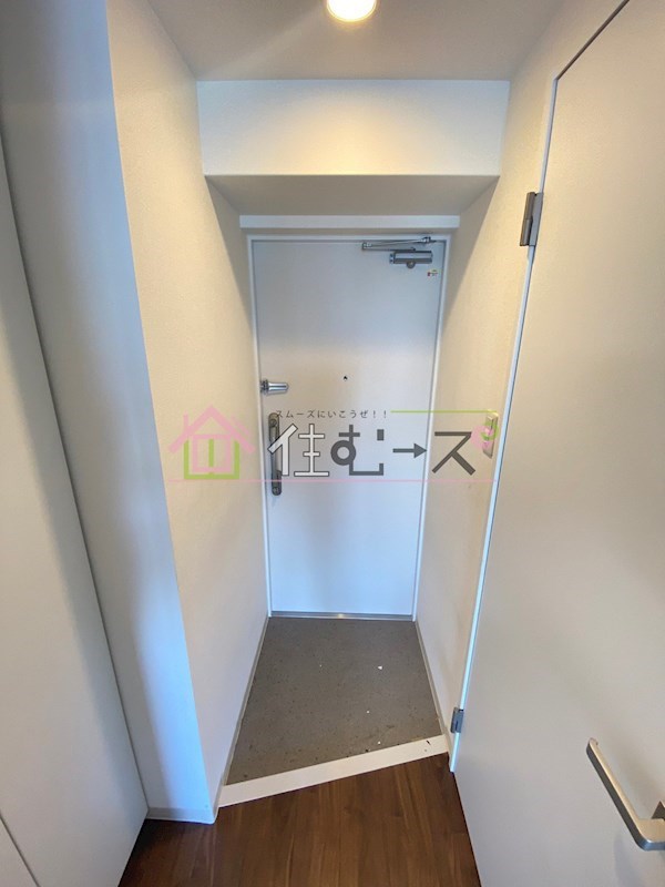 ジアコスモ九条シエル 玄関