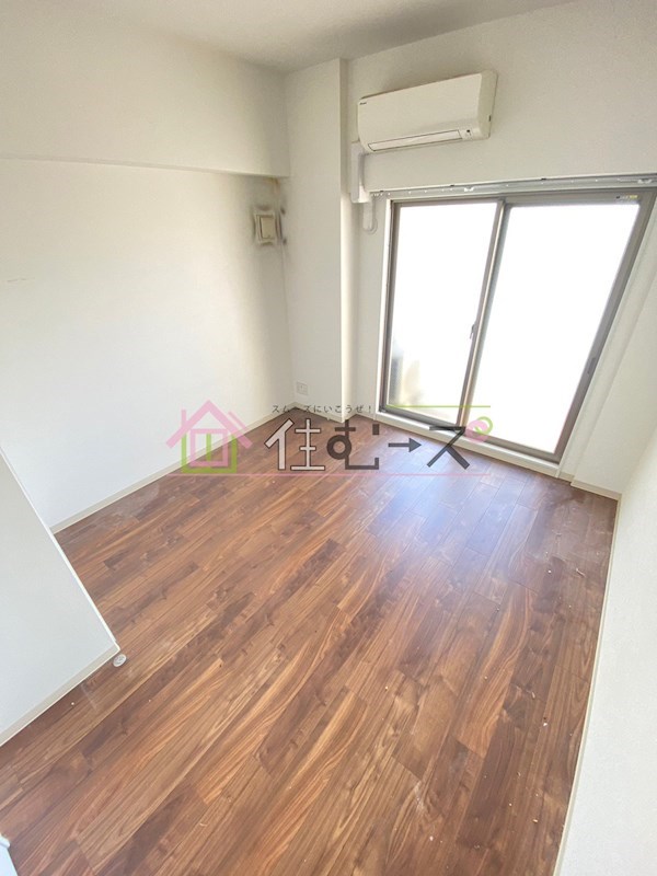 ジアコスモ九条シエル ベッドルーム