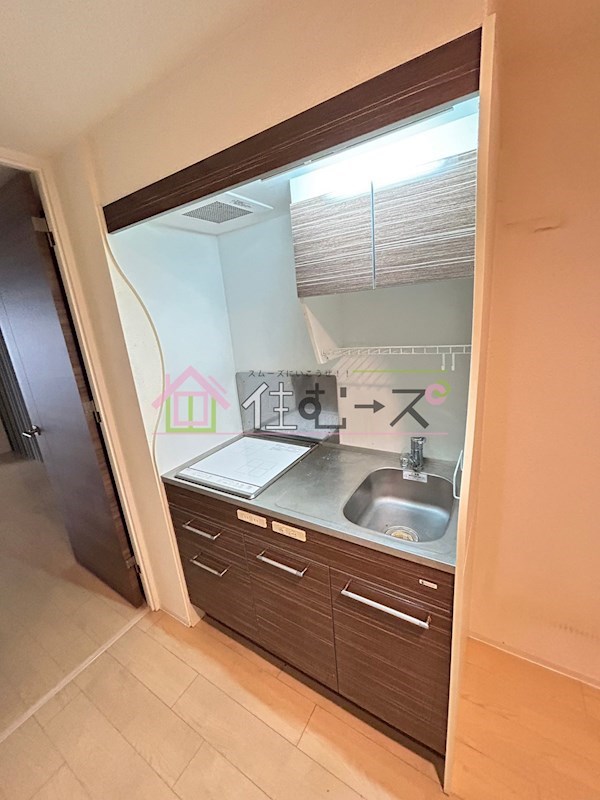 ラシュレエグゼ難波南 キッチン