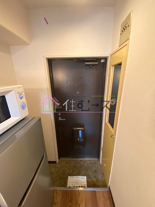 メゾン・ド・セレーネ 玄関