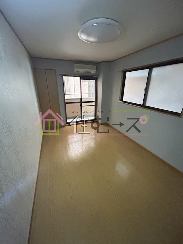 エムズビレッジ ベッドルーム