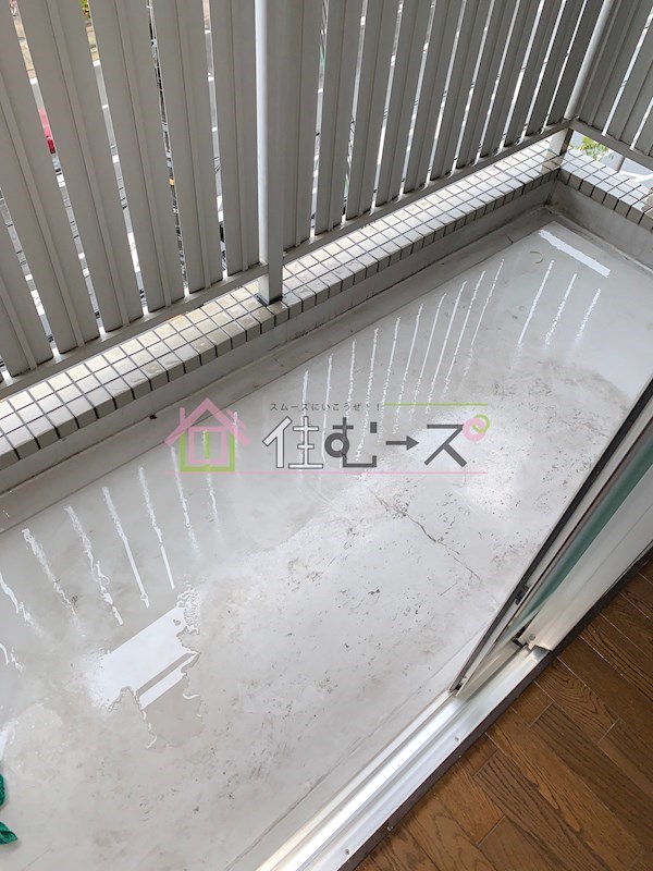 マンション谷 ベランダ