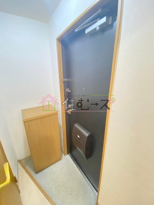 アバンダンス天神橋 玄関