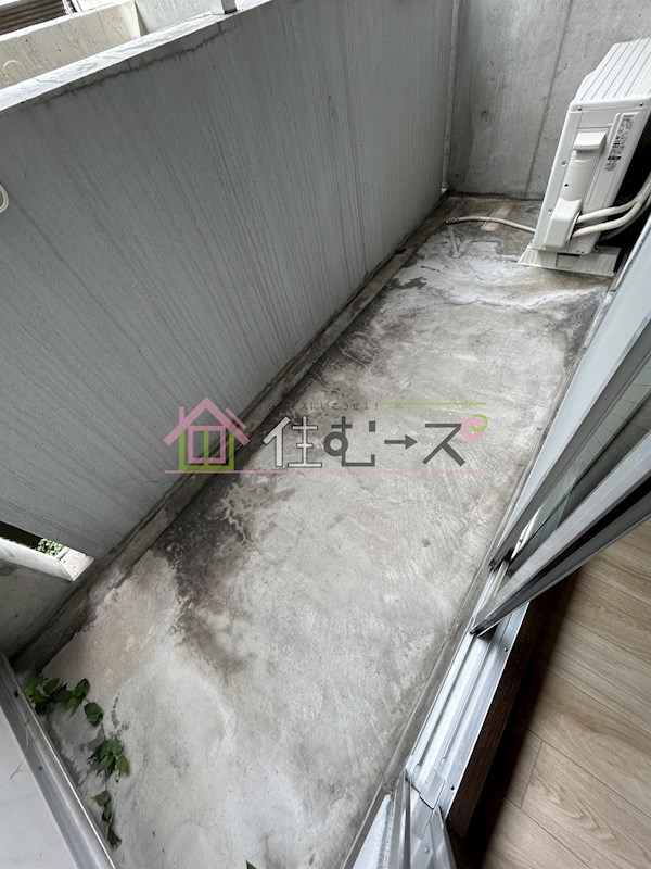 グランヴィ天王寺 ベランダ