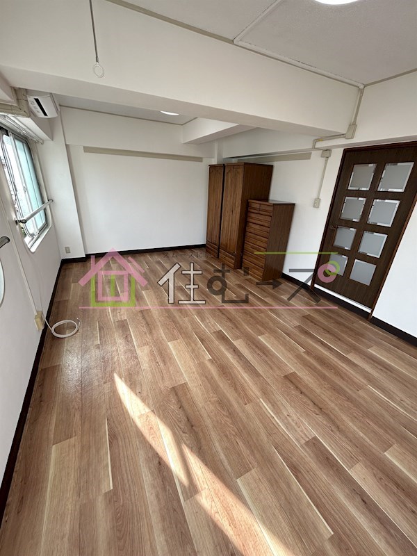 ロイヤルマツイ リビング