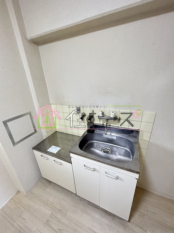 リアライズ北加賀屋 キッチン