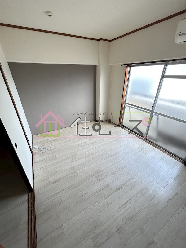 リアライズ北加賀屋 ベッドルーム