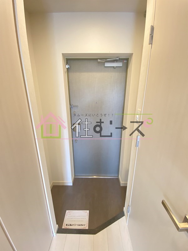 La Douceur桜川 玄関