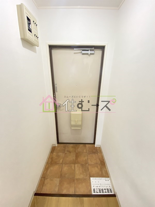 ヒューマンビレッジ 玄関