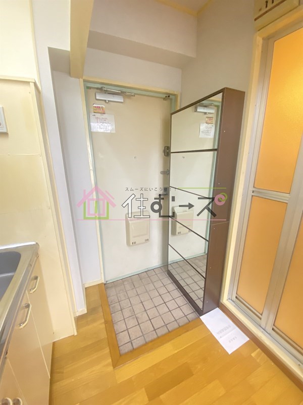 メゾン扇町 玄関