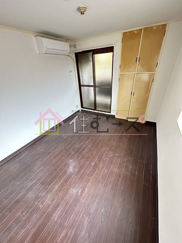 シャトーリヨン ベッドルーム