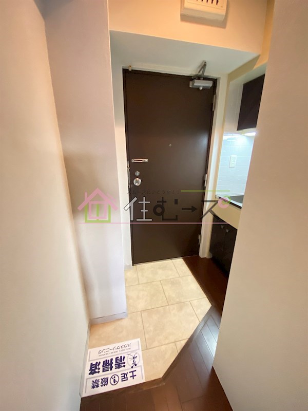 ステュディオ新御堂  玄関