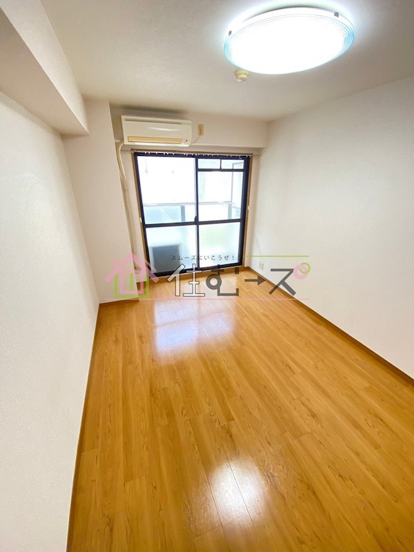 メゾンベルクール ベッドルーム