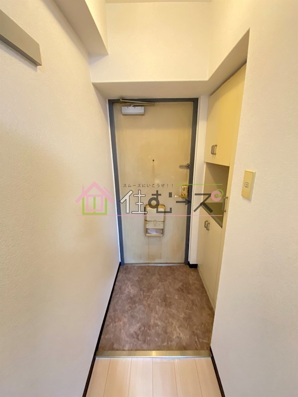 ライオンズマンション新大阪第5 玄関