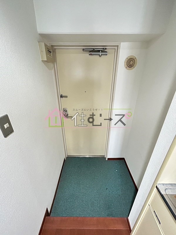 サフランマンション 玄関