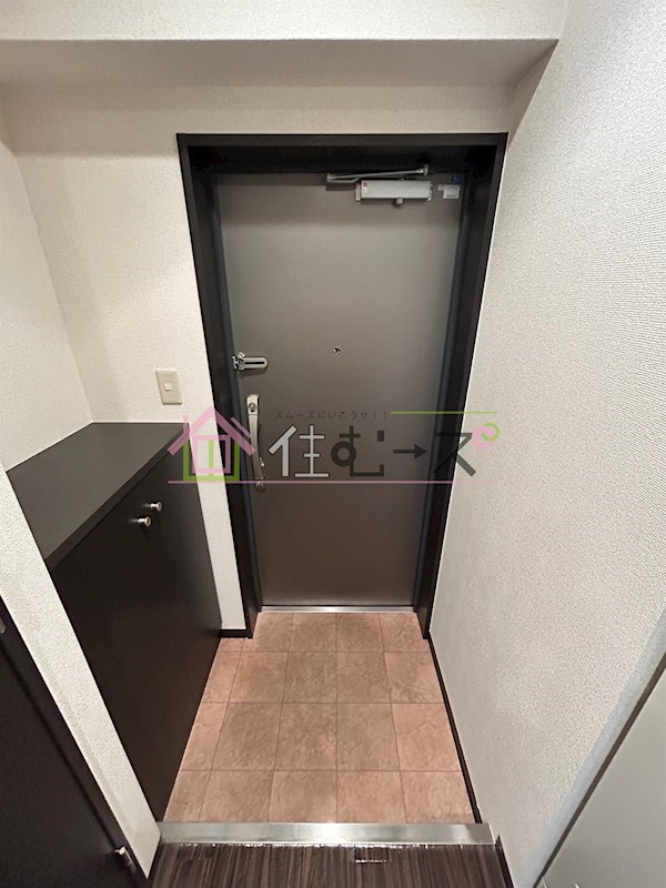 インペリアル靭本町 玄関