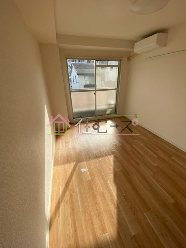 メゾン新今里 ベッドルーム