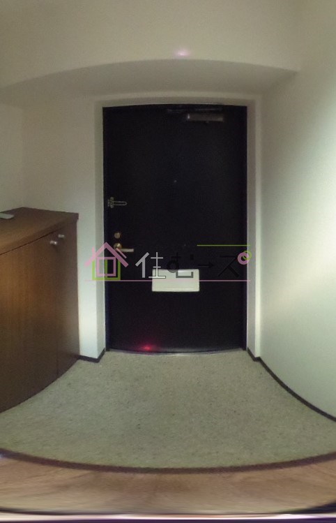 エスリード本町 玄関