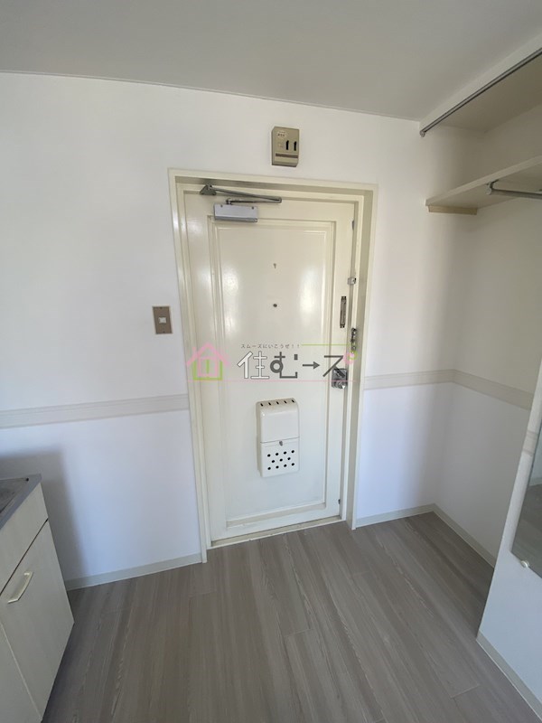 CoCoメゾン西田辺 玄関