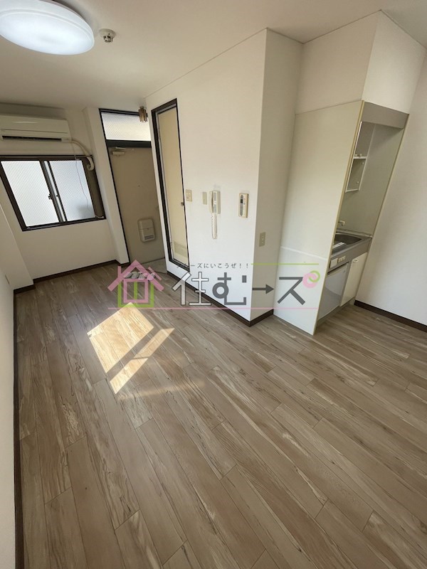 プラトー上町 リビング