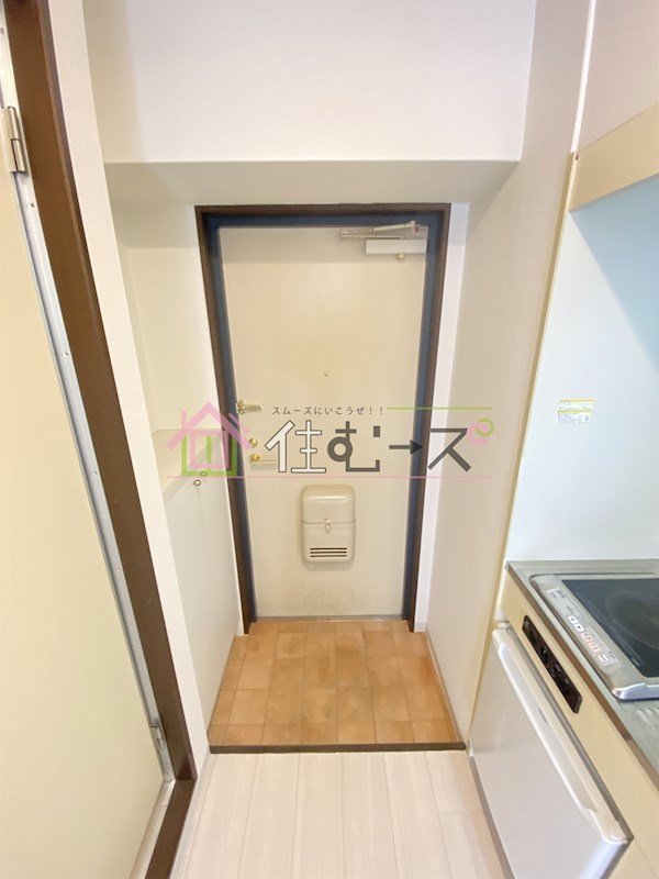 リバティ桜川 玄関