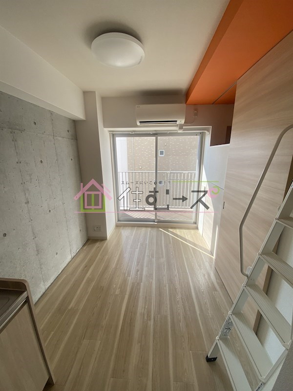 コーラルポワント難波west ベッドルーム