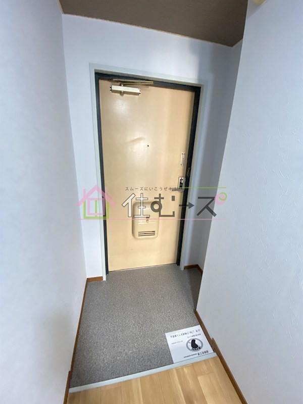 トゥリオーニ鶴橋 玄関