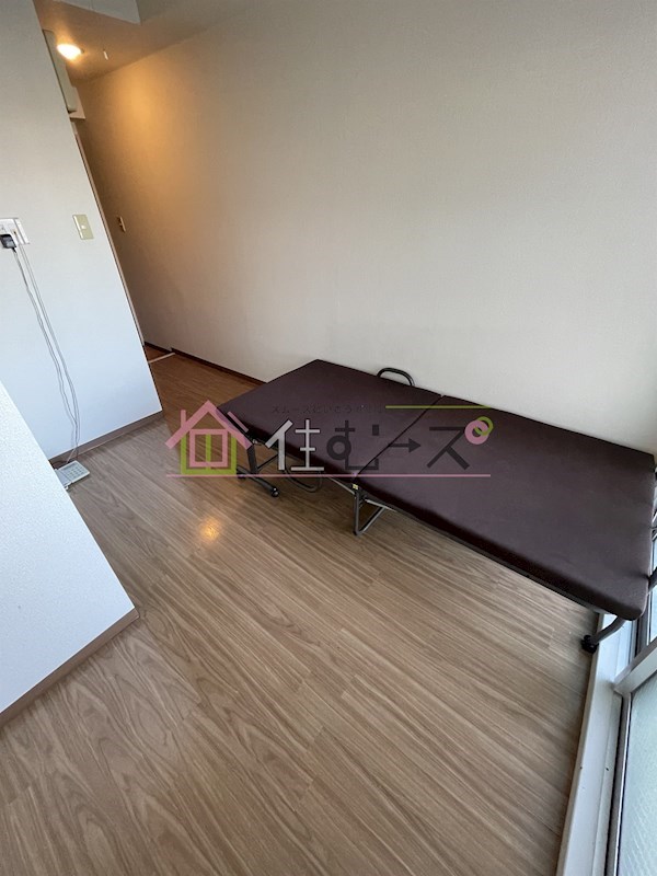 十信前ミールズ リビング