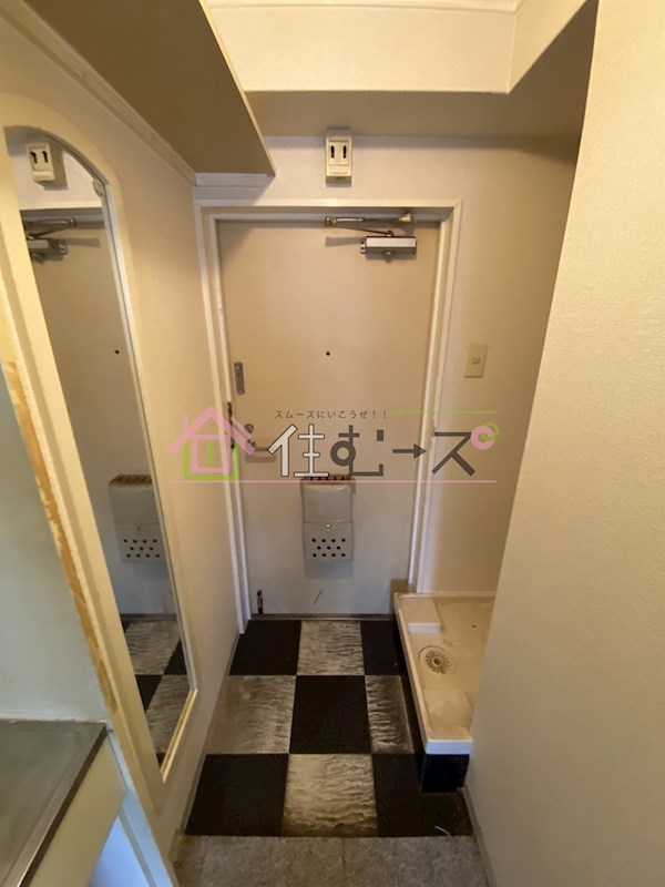 デイルーチェ上町EAST 玄関