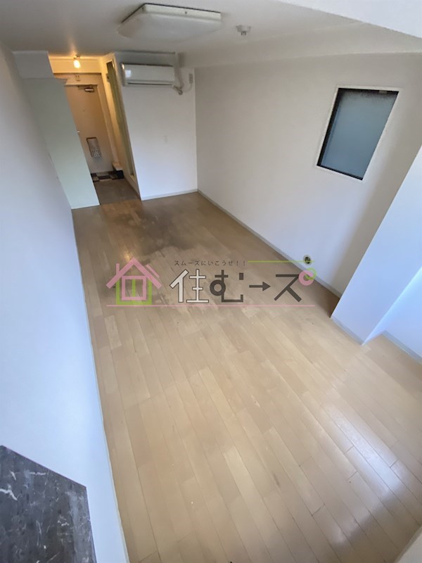 デイルーチェ上町EAST リビング