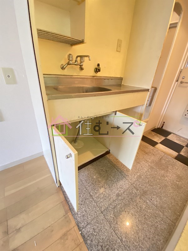 デイルーチェ上町EAST キッチン