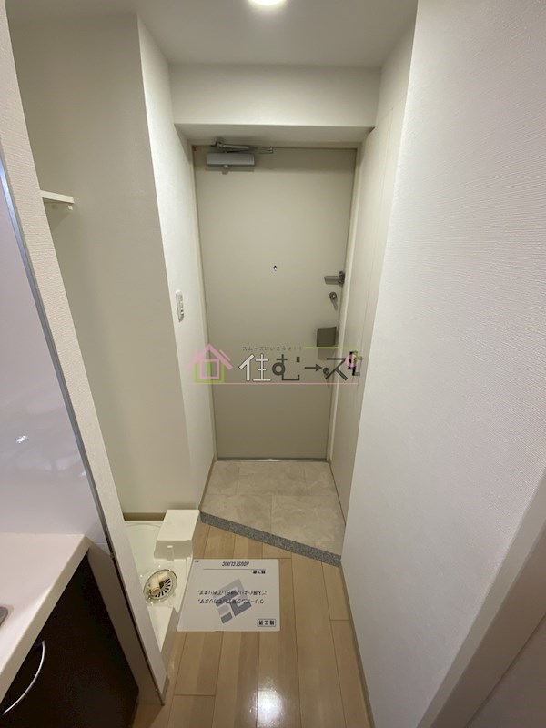 エステムコート難波サウスプレイスⅢラ・パーク  玄関