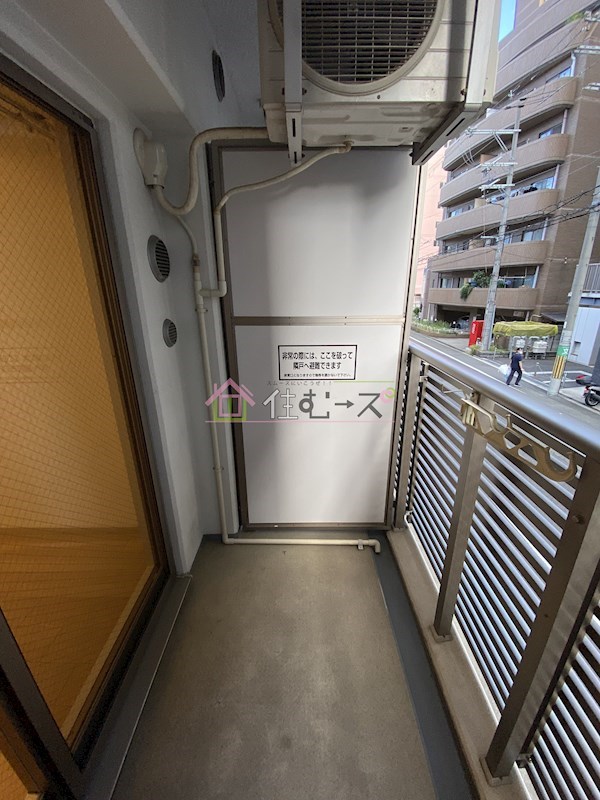 エステムコート難波サウスプレイスⅢラ・パーク  ベランダ