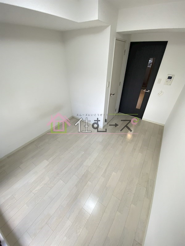 エスリード難波レジデンス リビング