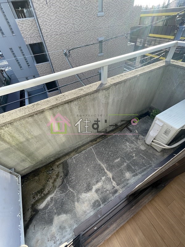 遠里小野728ハイツ ベランダ