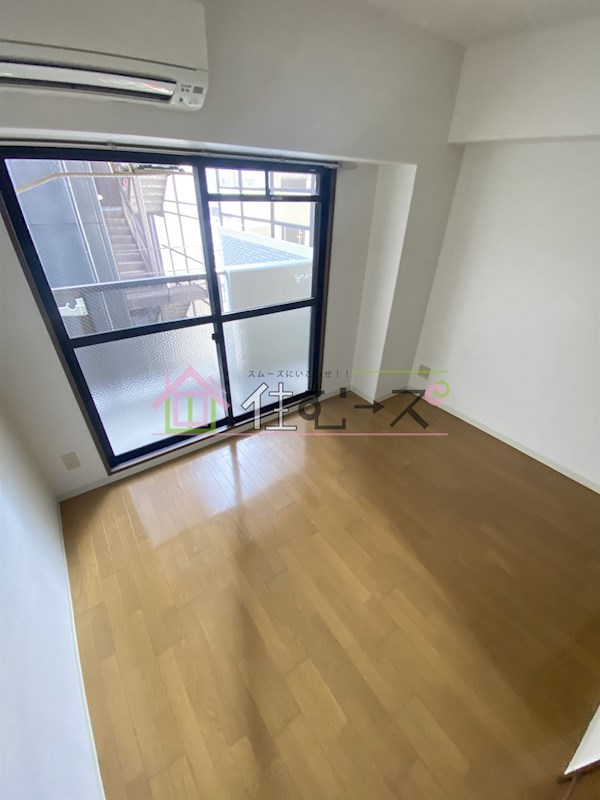 エスリード新大阪第2 ベッドルーム