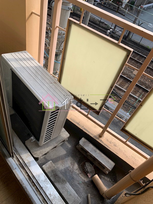 アパートメント淀川 ベランダ