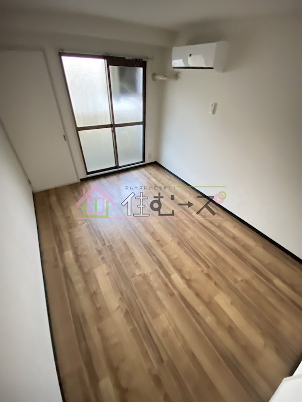 エレガンスハイツ湯里 ベッドルーム