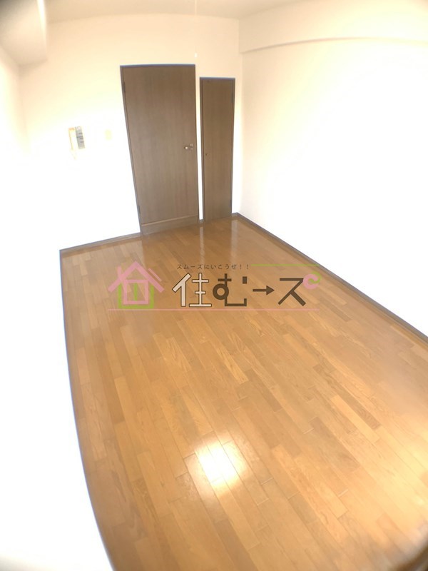 エスリード新大阪第2 リビング