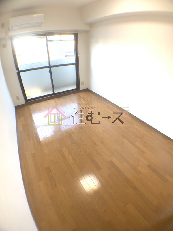 エスリード新大阪第2 ベッドルーム