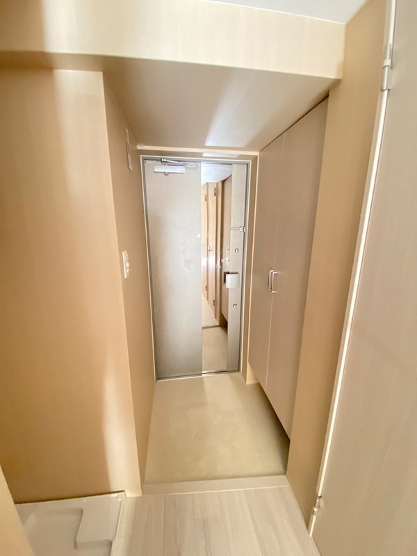 City Lux Namba South 玄関