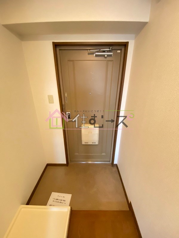 グローリ淀川 玄関