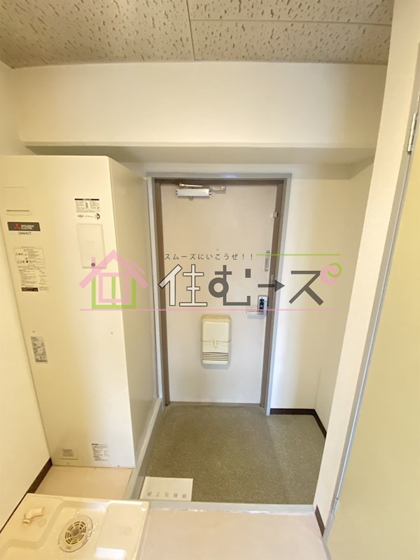 LakiaMaison弁天町 玄関