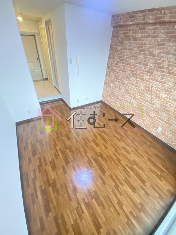 LakiaMaison弁天町 リビング