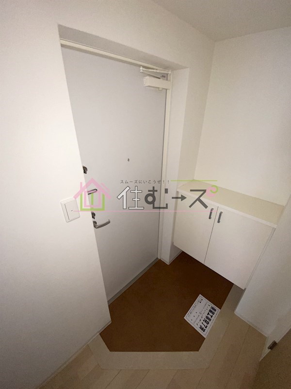 ベルエ難波西 玄関