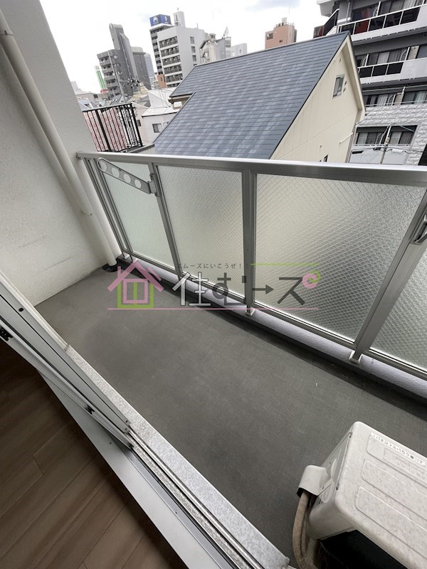 グランパーク大阪WEST ベランダ